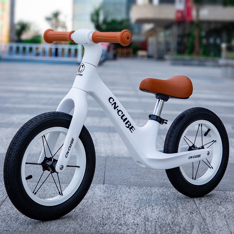Nylon Material Two Wheeled Children’s Balance Bike
