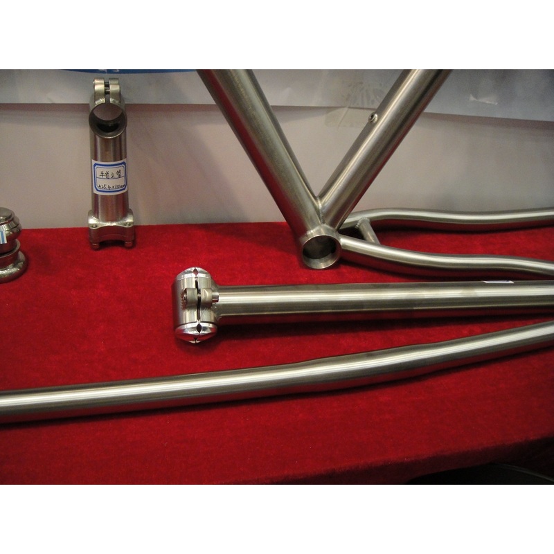 Super Light Titanium Bicycle Frame for Road Bike