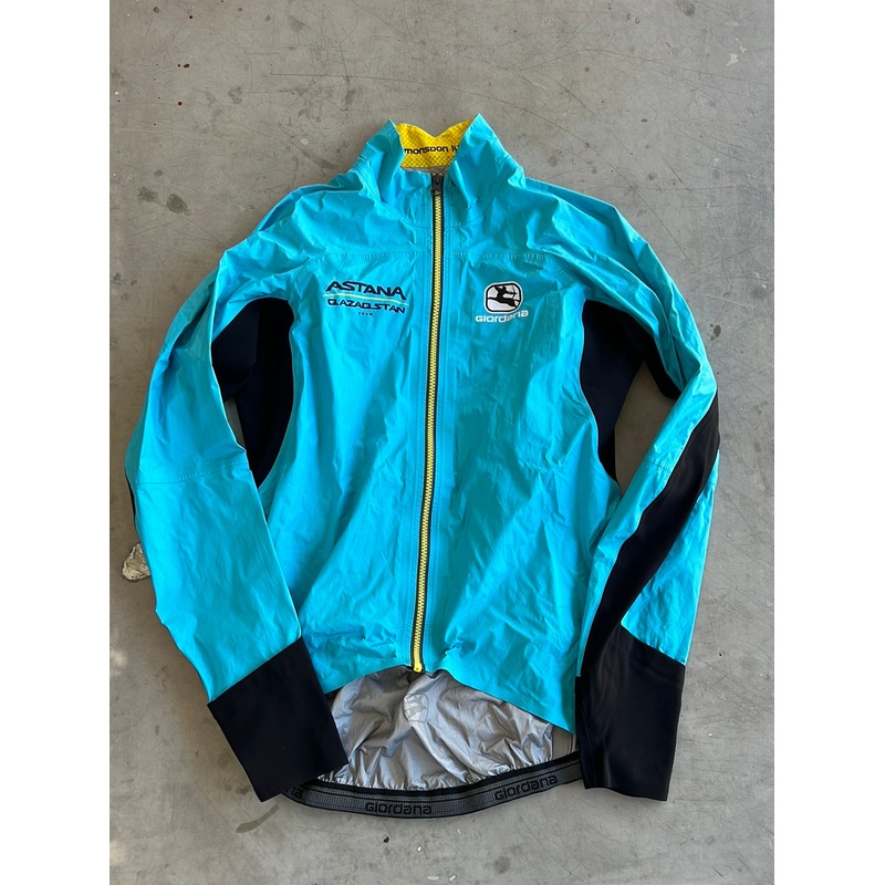 ‘Monsoon Lyte’ Rain Jacket Long Sleeve | Giordana | Astana Qazaqstan | Pro-Issued Cycling Kit