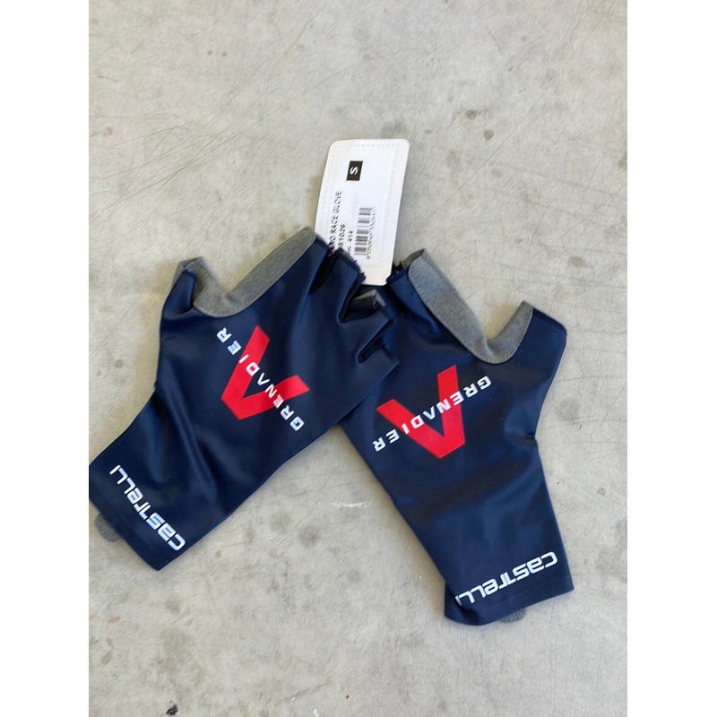 Aero Race Gloves | Castelli | Ineos Grenadiers | Pro-Issued Cycling Kit