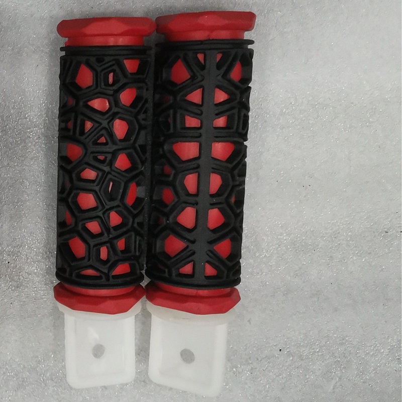 Three-Dimensional Water Cube Pattern Non-Slip Handlebar Grips for Bicycles
