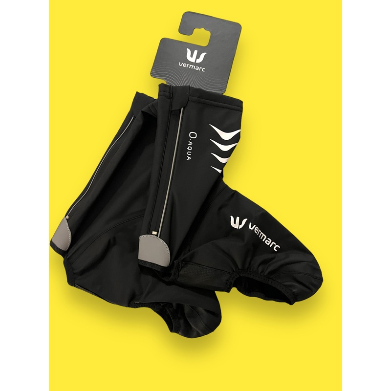 ‘O-Aqua’ Rain Overshoes Waterproof Shoe Covers | Vermarc | Sport Vlaanderen / Baloise | Pro Cycling Kit