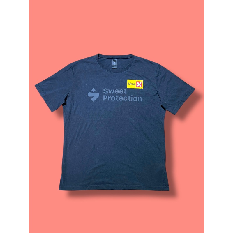Casual T-shirt  |Uno-X  Sweet Protection| Pro Cycling Kit