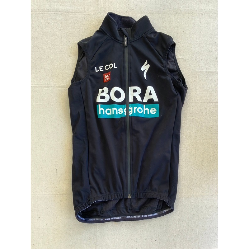 Winter Gabba Vest / Gilet | Le Col | Bora Hansgrohe | Pro Cycling Kit