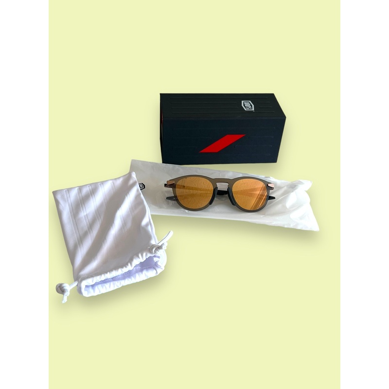 Casual Sunglasses 100% Legere Round | Total Energies | Pro Cycling Kit