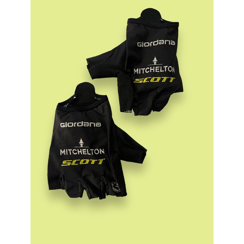 Summer Cycling Gloves | Giordana | Mitchelton Scott Pro Team | Pro Cycling Kit