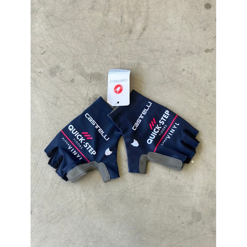 Gloves Mitts team Issued Competizione | Castelli | Blue | Quick-Step Alpha Vinyl / Soudal  | Pro Cycling Kit