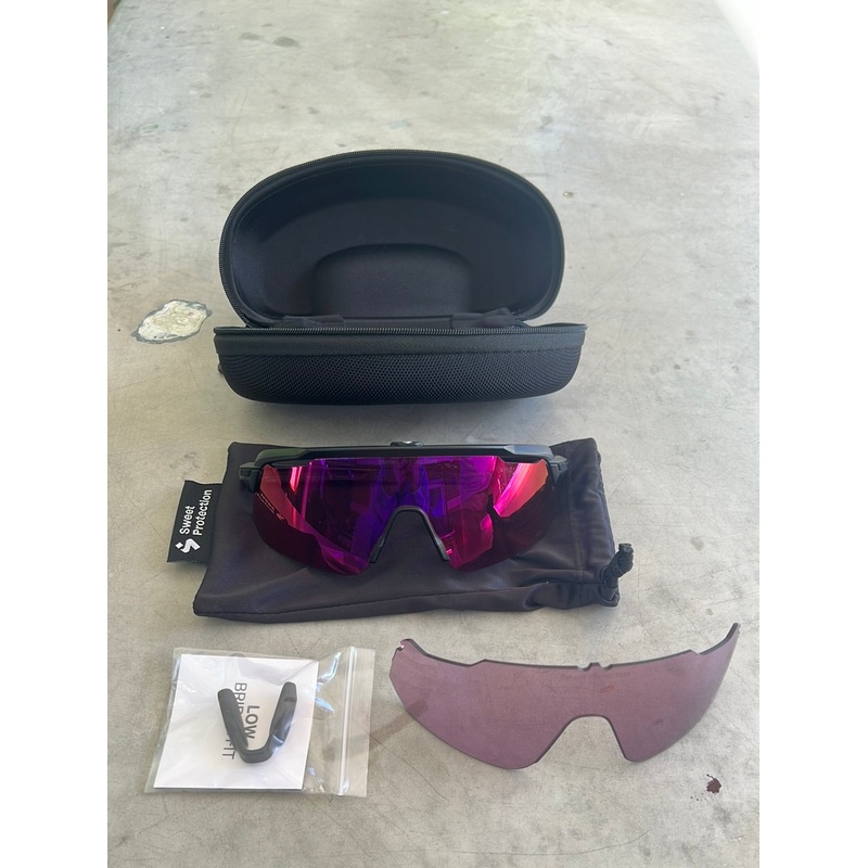 Uno-X | Sweet Protection Shinobi Sunglasses | Black | Pro-Issued Team Kit