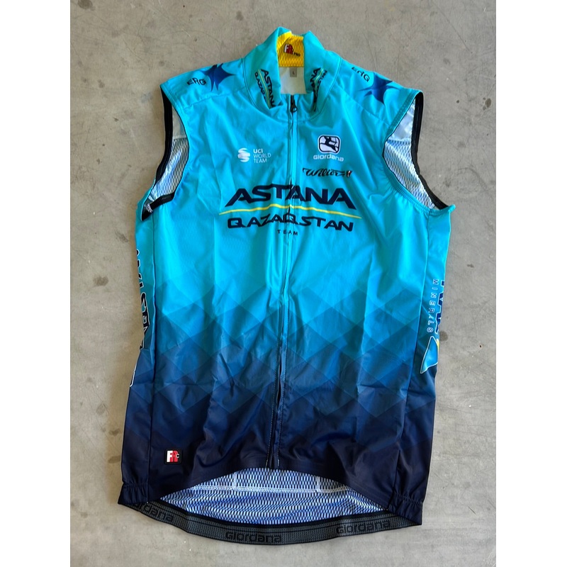 ‘FRC-Pro’ Vest / Gilet | Pro-Issued Cycling Kit