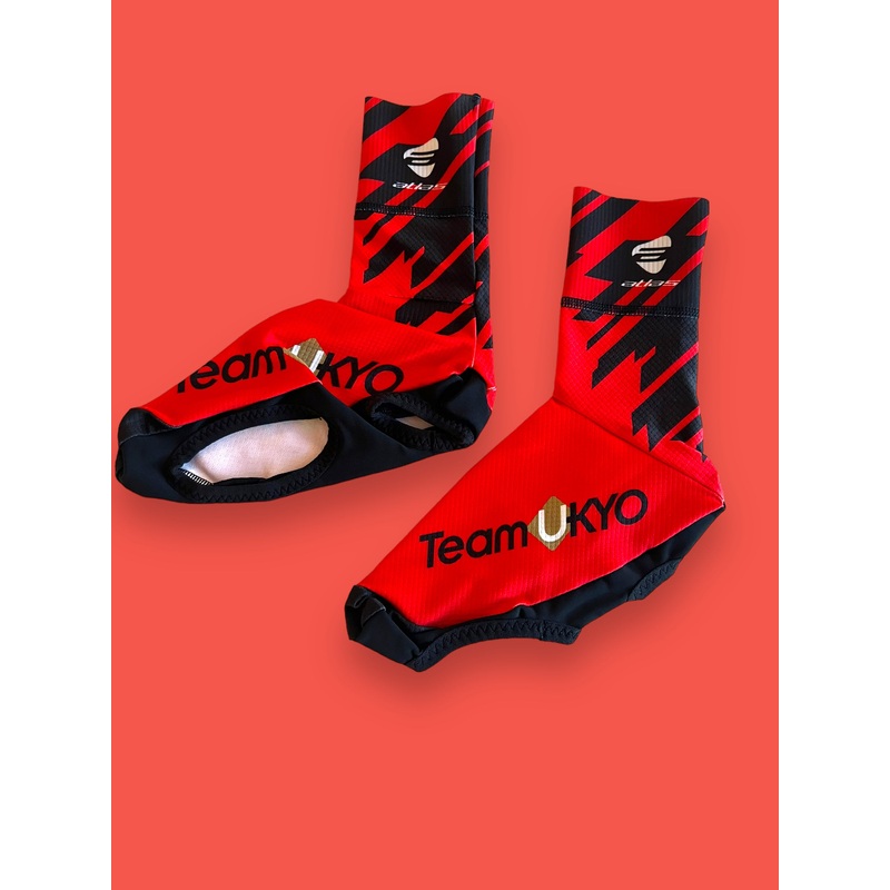 Aero Shoe Covers | Atlas | Team Ukyo | Pro Cycling Kit