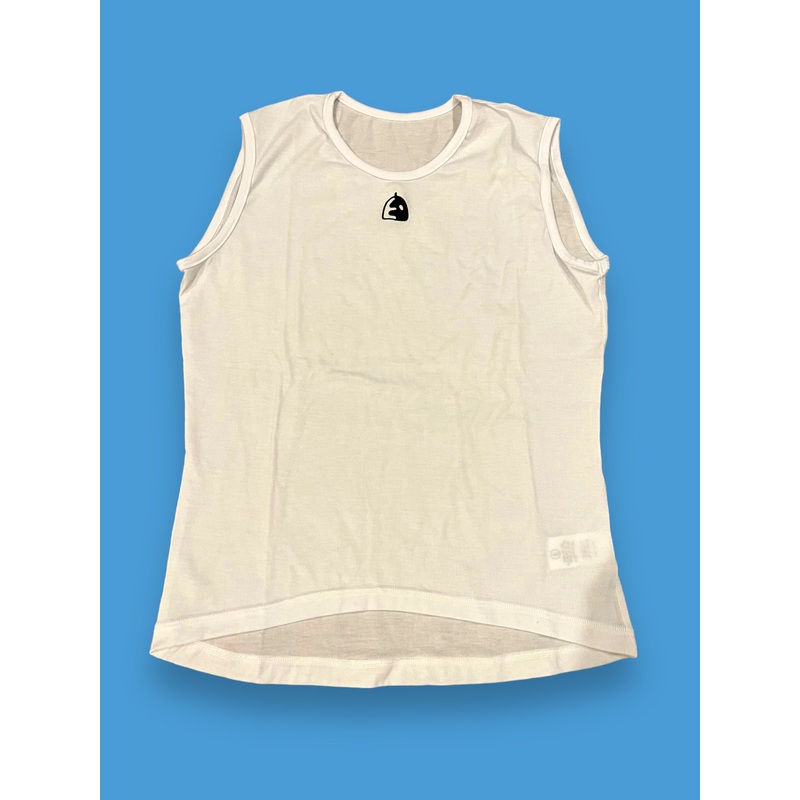 Sleeveless Base Layer | Etxeondo | AG2R Citroen | Pro Cycling Kit