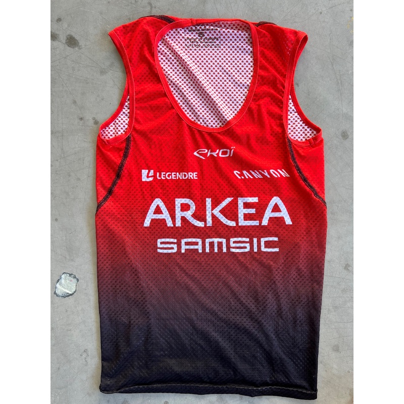 Arkea Samsic | Ekoi Sleeveless Base Layer | Red | Rider-Issued Pro Team Kit