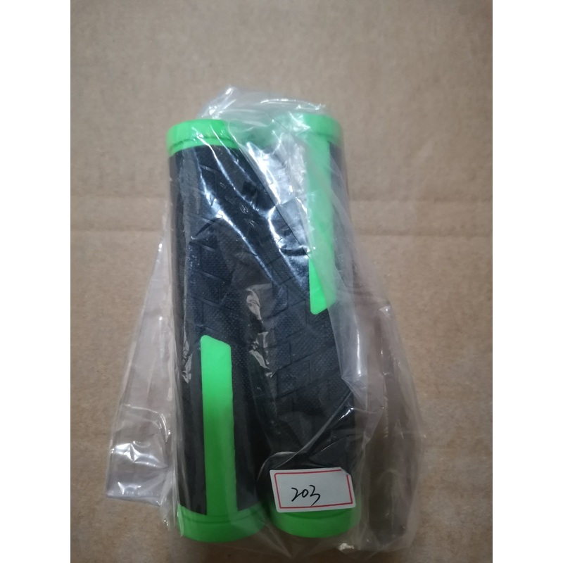 Parallelogram Pattern Anti-Slip Handlebar Grips for Mountain Bicycle