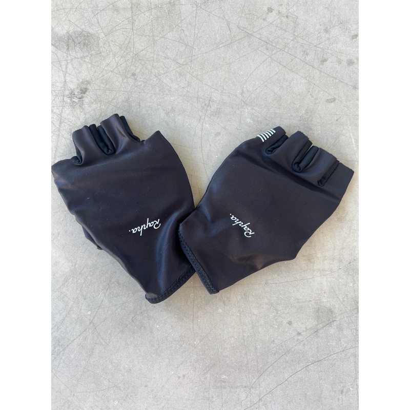 EF Pro Cycling 2020 | Rapha Padded Cycling Gloves – Giro Edition | Black | S | Team Issued Pro Kit