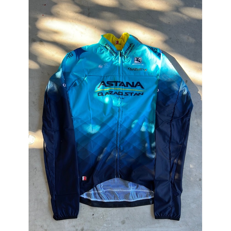 ‘FRC-Pro’ Rain Jacket Long Sleeve Wind / Rain Jacket  | Giordana | Astana Qazaqstan | Pro-Issued Cycling Kit