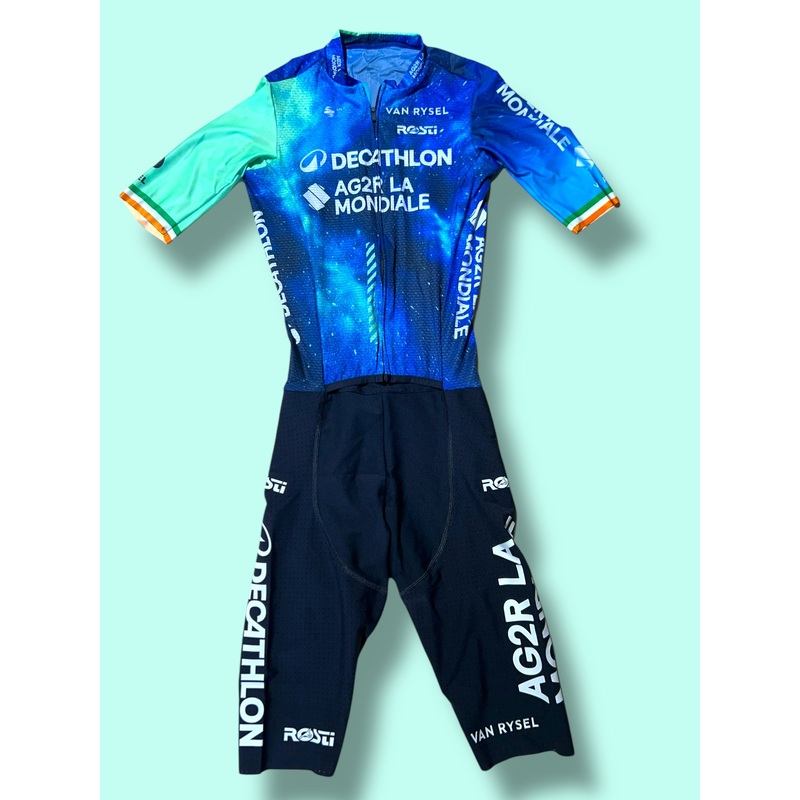 Roadsuit SAM BENNETT Summer Aerosuit Racing Body Domina  | Decathlon AG2R La Mondiale  | Rosti | Pro Cycling Kit