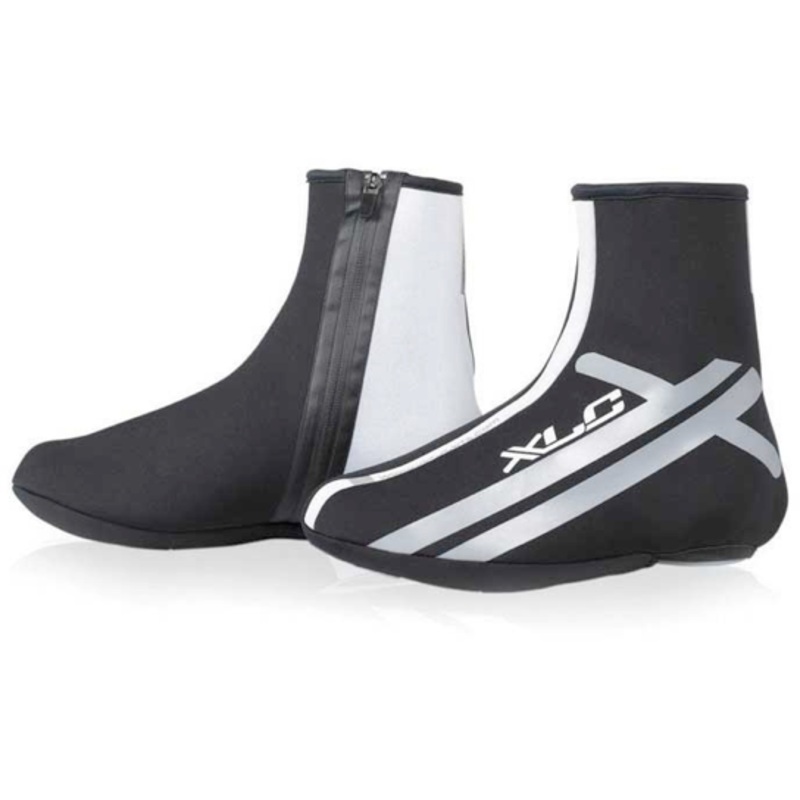 XLC 2mm NEOPRENE OVERSHOES BLACK AND WHITE IDEAL FOR WINTER WEATHER (UK SIZE 4-5 EU SIZE 37-38)