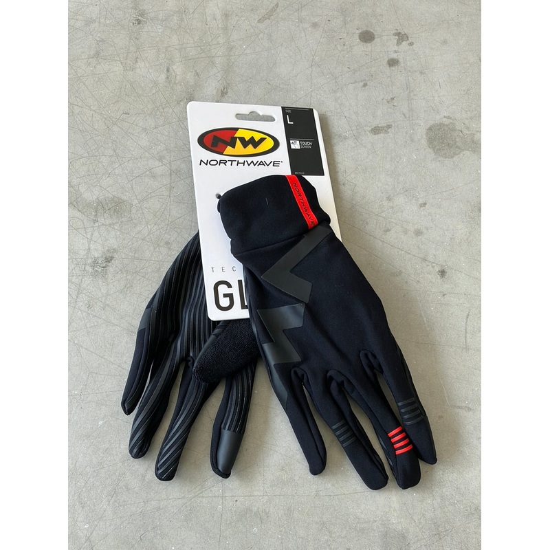 Winter Gloves | Northwave | Intermarche Wanty Gobert | Pro Team Cycling Kit